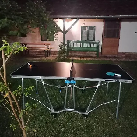 펜션 Hetedhet Vendeghaz *