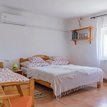 Hetedhet Vendeghaz Tatil Evi Mórahalom