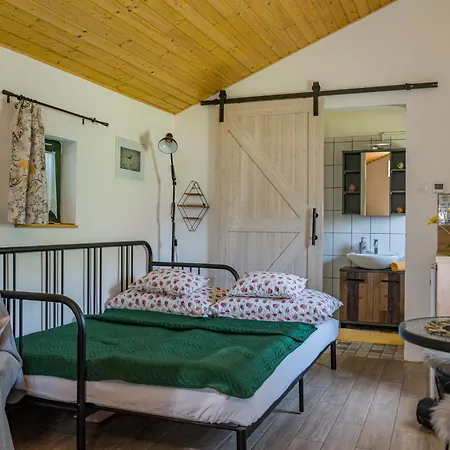 Hetedhet Vendeghaz Tatil Evi
